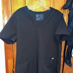 Black Figs Scrub Set